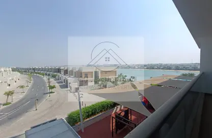 شقة - غرفة نوم - 2 حمامات للبيع في غيت واي ريزيدنسز 2 - ميناء العرب - راس الخيمة - رأس الخيمة