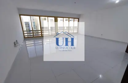 شقة - 3 غرف نوم - 3 حمامات للايجار في شارع الكورنيش - أبوظبي