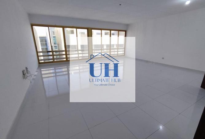 Hot Deal | 3BR Simplex | Dedicated Parking