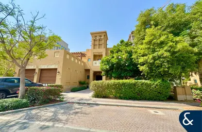 فيلا - 3 غرف نوم - 4 حمامات للبيع في فيلات طراز دبي - القرية الشمالية - الفرجان - دبي