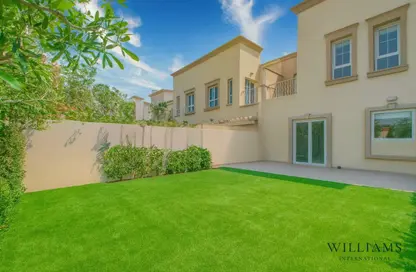 فيلا - 2 غرف نوم - 3 حمامات للبيع في الينابيع 6 - الينابيع - دبي