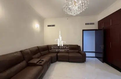 Apartment - 2 Bedrooms - 3 Bathrooms for sale in The Zen Tower - Dubai Marina - Dubai