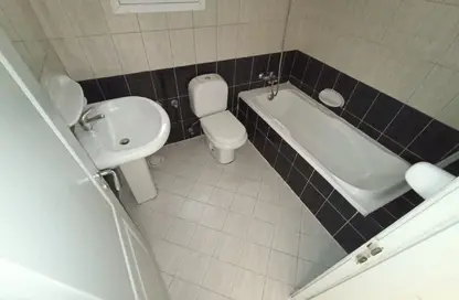 Apartment - 2 Bedrooms - 2 Bathrooms for rent in Street 20 - Al Nahda - Sharjah