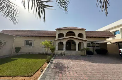 Villa - 4 Bedrooms - 6 Bathrooms for sale in Al Azra - Al Riqqa - Sharjah