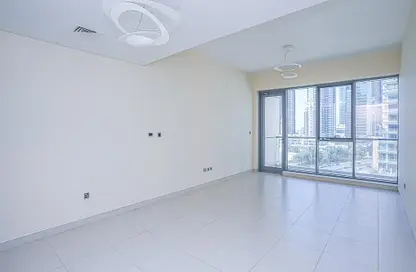 Apartment - 2 Bedrooms - 3 Bathrooms for rent in Bahwan Tower Downtown - Downtown Dubai - Dubai