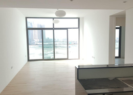 BIG LAYOUT, WITH BALCONY, DECEMBER DISCOUNT