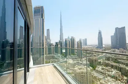 Apartment - 3 Bedrooms - 4 Bathrooms for sale in Imperial Avenue - Downtown Dubai - Dubai
