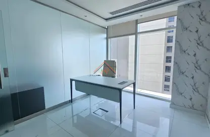 Office Space - Studio for rent in Park Lane Tower - Business Bay - Dubai