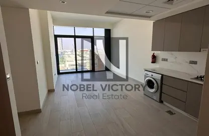 Apartment - 2 Bedrooms - 2 Bathrooms for rent in Azizi Riviera 22 - Meydan One - Meydan - Dubai