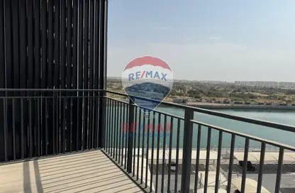 Apartment - 1 Bedroom - 1 Bathroom for rent in Waters Edge - Yas Island - Abu Dhabi