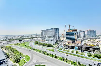 Apartment - 2 Bedrooms - 3 Bathrooms for rent in SOL Avenue - Business Bay - Dubai