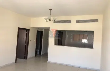 Apartment - 1 Bedroom - 2 Bathrooms for sale in Emirates Cluster - International City - Dubai