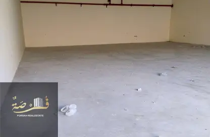 مستودع - استوديو - 1 حمام للايجار في أم الثعوب - أم القيوين