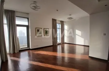 Apartment - 1 Bedroom - 2 Bathrooms for rent in Green Lakes Towers - JLT Cluster S - Jumeirah Lake Towers - Dubai