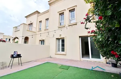 Outdoor House image for: Villa - 2 Bedrooms - 3 Bathrooms for rent in Springs 7 - The Springs - Dubai, Image 1
