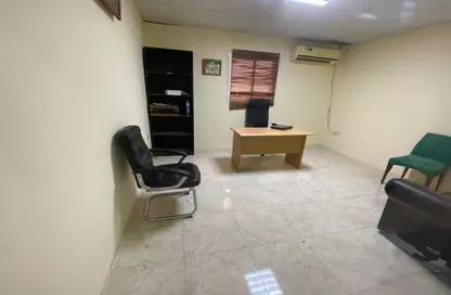Living Room image for: Office Space - Studio - 1 Bathroom for rent in Mussafah Industrial Area - Mussafah - Abu Dhabi, Image 1