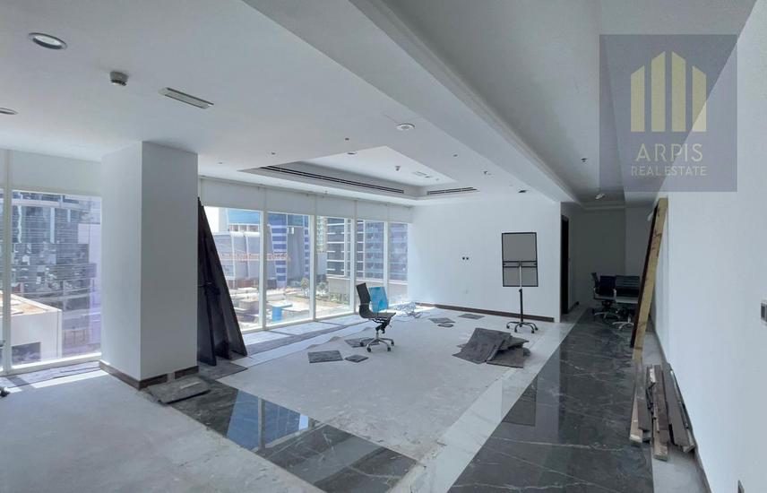 Office Space for Rent in Park Lane Tower Fully Renovated Vacant