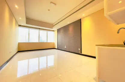 Apartment - Studio - 1 Bathroom for rent in Electra Street - Abu Dhabi