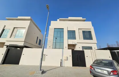 فيلا - 4 غرف نوم - 6 حمامات للايجار في حوشي 1 - حوشي - البادي - الشارقة
