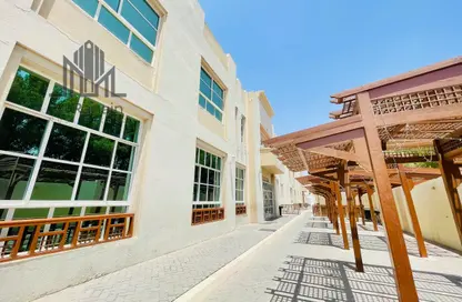 Apartment - 2 Bedrooms - 2 Bathrooms for rent in Al Rawdah Al Sharqiyah - Al Ain