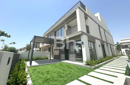 Villa - 4 Bedrooms - 5 Bathrooms for rent in Aura - Tilal Al Ghaf - Dubai