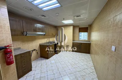 Apartment - 2 Bedrooms - 2 Bathrooms for rent in Al Taawun Street - Al Taawun - Sharjah