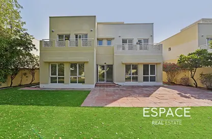 Villa - 5 Bedrooms - 5 Bathrooms for rent in Meadows 4 - Meadows - Dubai