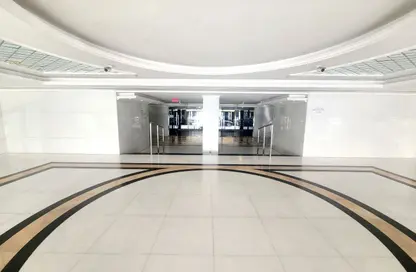 Apartment - 2 Bedrooms - 3 Bathrooms for rent in Muwaileh 29 Building - Muwaileh - Sharjah