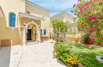 Villa - 3 Bedrooms - 4 Bathrooms for rent in Legacy - Jumeirah Park - Dubai