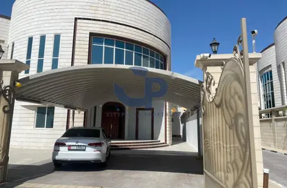 Villa - 7+ Bedrooms - 7+ Bathrooms for rent in Al Khalidiya - Abu Dhabi