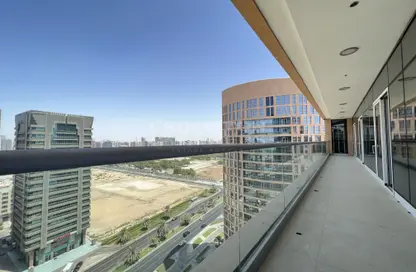Apartment - 4 Bedrooms - 4 Bathrooms for rent in United Square - Al Khalidiya - Abu Dhabi