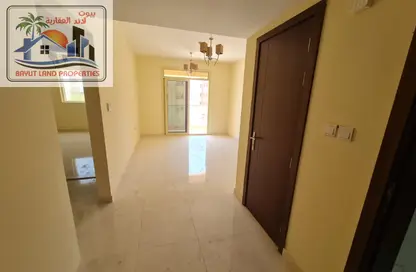 Apartment - 1 Bedroom - 2 Bathrooms for rent in Muwaileh 3 Building - Muwaileh - Sharjah