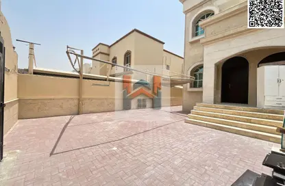 فيلا - 5 غرف نوم - 6 حمامات للايجار في 3 المويهات - المويهات - عجمان