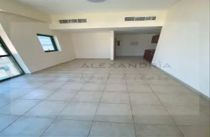 Apartment - 1 Bathroom for rent in Al Shaiba Building - Dubai Outsource Zone - Dubai