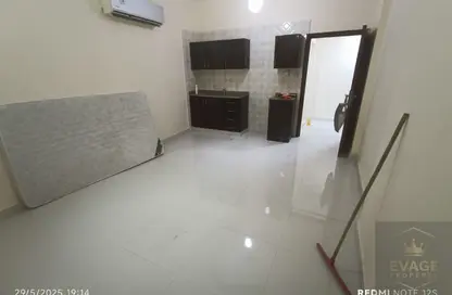 Apartment - Studio - 1 Bathroom for rent in Ajman Corniche Residences - Ajman Corniche Road - Ajman