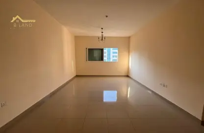 Apartment - 2 Bedrooms - 2 Bathrooms for rent in New Al Taawun Road - Al Taawun - Sharjah