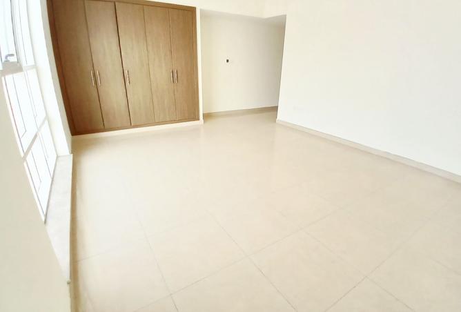 15911742 - صورة العقار 3