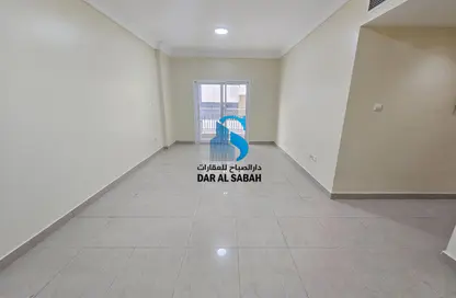 شقة - 2 غرف نوم - 2 حمامات للايجار في مساكن النهضة - النهدة - الشارقة