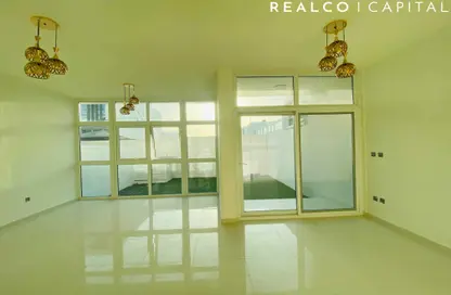 Townhouse - 3 Bedrooms - 5 Bathrooms for rent in Centaury - The Roots DAMAC Hills 2 - Damac Hills 2 - Dubai
