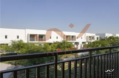 Townhouse - 3 Bedrooms - 4 Bathrooms for rent in Noor Townhouses - Town Square - Dubai