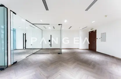 مكتب - استوديو للايجار في متروبوليس - الخليج التجاري - دبي