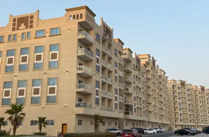 شقة - 2 غرف نوم - 3 حمامات للبيع في قرية الاميرة - الياسمين - عجمان