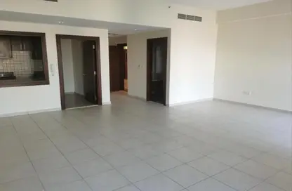 Apartment - 2 Bedrooms - 1 Bathroom for rent in Executive Tower M - Executive Towers - Business Bay - Dubai