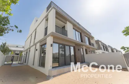 Villa - 4 Bedrooms - 5 Bathrooms for rent in Aura - Tilal Al Ghaf - Dubai