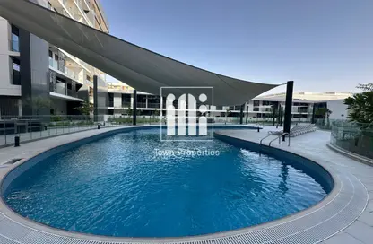 Apartment - Studio - 1 Bathroom for rent in The Gate - Masdar City - Abu Dhabi