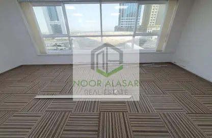 Office Space - Studio - 1 Bathroom for rent in Millennium Executive Tower - Sheikh Zayed Road - Dubai