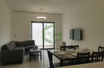 شقة - 2 غرف نوم - 3 حمامات للايجار في الكوف - منطقة 11 - قرية جميرا الدائرية - دبي