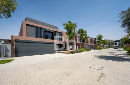 Villa - 5 Bedrooms - 7+ Bathrooms for sale in Robinia - Masaar - Tilal City - Sharjah