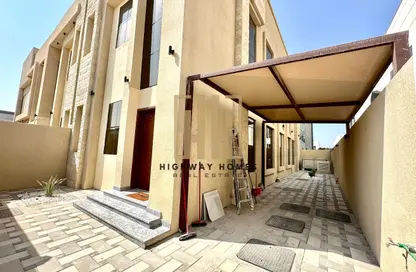 Villa - 4 Bedrooms - 5 Bathrooms for rent in Hoshi 1 - Hoshi - Al Badie - Sharjah
