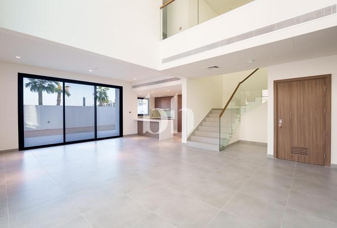 16107100 - Property Image 2